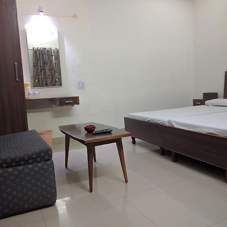 Hotel Pawan Agra  Exterior foto